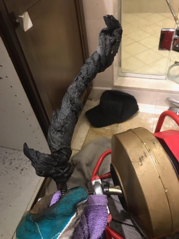 descaling-grease-lines-in-local-los-angeles-restaurant-4